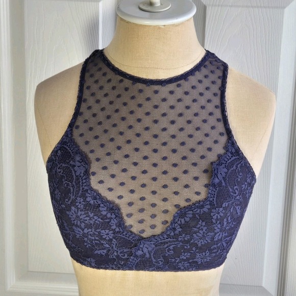 Victoria's Secret Dot Sheer Mesh & Lace High Neck Wireless Bralette XS Lingerie - Picture 1 of 7